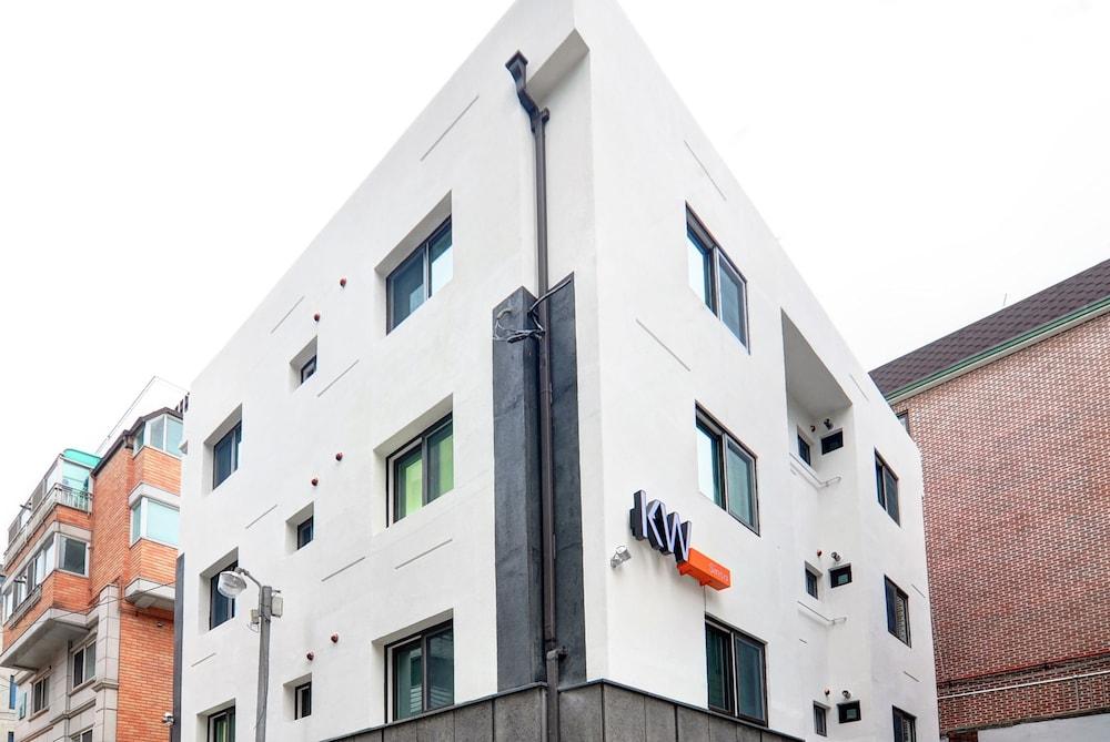 Hostel Kw Sinsa Seoul Ngoại thất bức ảnh